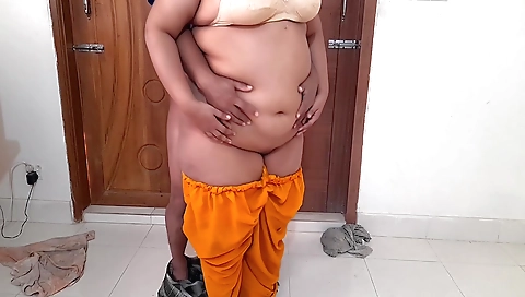 I Fucked My Indian Friend Priya Aunty While Cleaning Room - Clear Hindi Audio