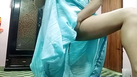 Devar Bhabhi - Indian Girl Squirting