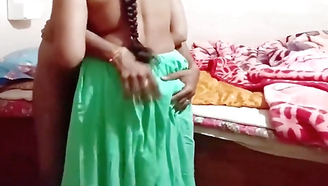 Desi Saari Girl Maina Bhabhi Ki Romantic Chudai 1. Blowjob With Chudai In 2