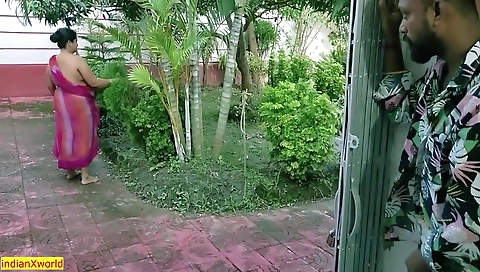 Indian Beautiful Maid Hot Sex At Open Garden!! Viral Sex