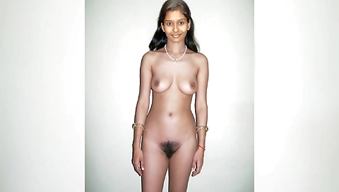 Tamil Slut Sindhuja Posing Nude