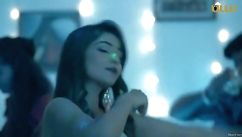 First On Net -samne Wali Khidki – 1 2