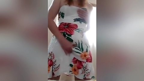 Hot Girl Masturbates Under Her Flowery Dress With 18 Years