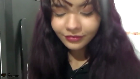 Le Doy Una Rica Mamada Cremosa A Mi Hermanastro - Parte 1 - Porno En Espanol