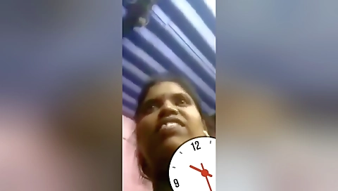 Village Bhabhi Shows Her Pussy And Fingering