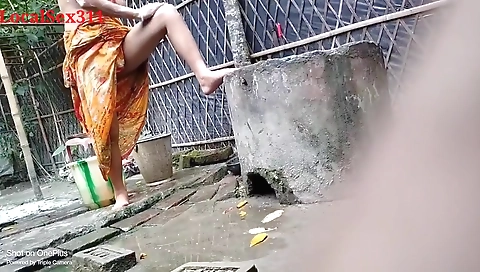 Indian Xxx Wife Outdoor Fucking ( Official Video By Localsex311 )