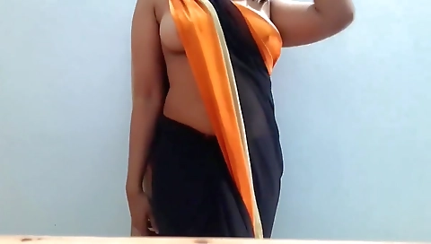 Desi Mallu Indian Girls Big Boobs