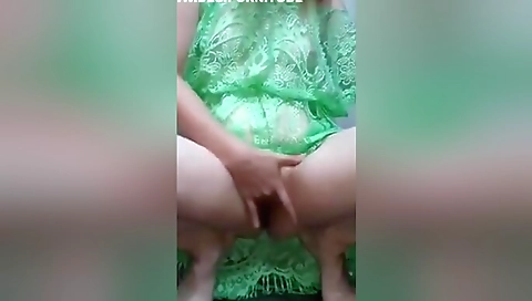 Pussy Fingering Orgasm