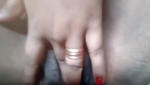 Desi Indian Girl Showing Her Big Tits And Doing Masturbation