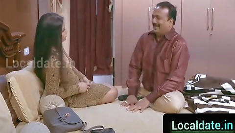 Sasur Ne Bete Ko Bahar Bhaga Kar Bahu Ko Khub Choda