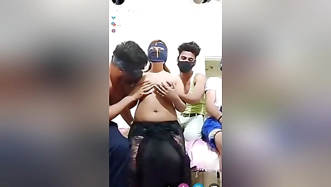 Hardcore Bi-sexual Live Cam Show With Clear Hindi Audio