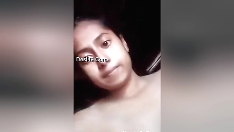 Today Exclusive -desi Girl Play With Her Bobs