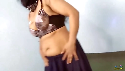 Hot Step mom Sara Caught When Cleaning Room While Dancing Nacked Homemade Big Boobs And Big Ass Indian Bhabhi
