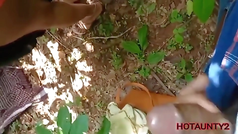 Indian Desi Village Chetting Wife Sex With Husband Frined In Jungel