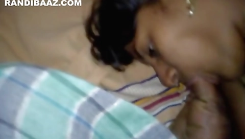 Indian Aunty Enjoys Hardcore Home Sex With Desi