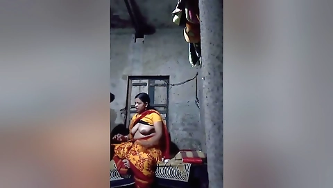 Today Exclusive -desi Village Bhabhi Ready For Sex