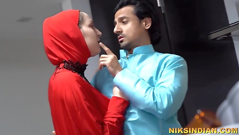Niks Indian - Hijabi Muslim Wife Of An Old Man Gets Fucked By Another Man