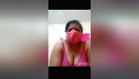 Desi Indian Divya Rani Aunty Webcam Video