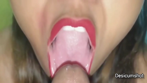 Desi Xxx Girlfriend Sloppy Blowjob To Her Stepbrother