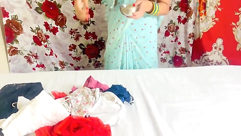 Sasur Ji Ne Bahu Ko Tel Maalish Ke Bahane Mein Kiya Sex Fucked By Step daughter-in-law On The Pretext Of Oil Massage