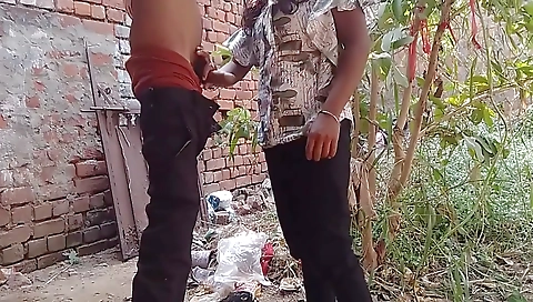 Hot Girl Gets Fucked By Her Boyfriend Outdoor Forest Hard-core Sex Jangal Me Mangal