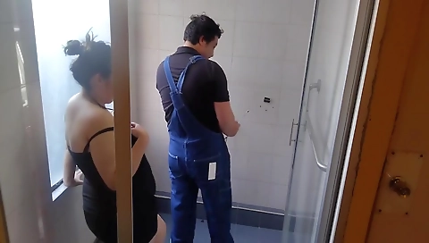 Hot Step mom Calls The Plumber To Fix The Shower And They End Up Fucking