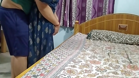 Indian Desi Aunty Fucked Hard In Her Tight Pussy With Local Boy Hot Sex On 2024