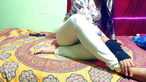 Indian School Girl Mms Video With Her Boyfriend With 18 Years