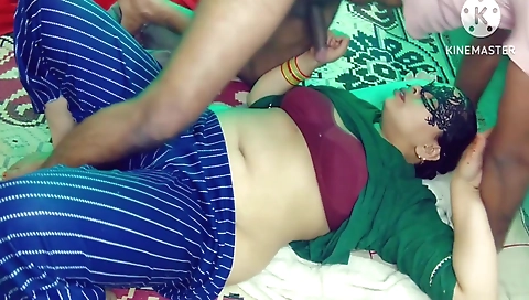 Padosan Bhabhi Ko Tange Chaudi Karke Choda Or Bhabhi Ko Khub Land Chuswaya Or Ki Land Se Hi Mang Bhar Di With Devar Bhabhi