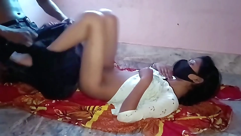 Neighbor Boy Fucks Geeta Bhabhis Pussy Indian Threesome