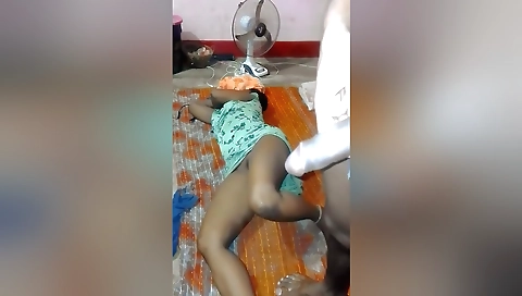 Bewafa Wife Ko Choda Raat Me Maje Lekar Nind Me Sote Huye