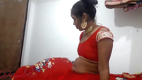 Patni Ko Pati Ne Dusre Se Chudwate Huye Pakada, Husband Caught His Wife