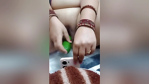 Desi Indian Hot Dirty Big Ass Badi Gand Wali Ruchita Bhabhi Ki Video Call Pr Chudai Purane Aashik Se Pati Mms Bnakar Viral Kiya