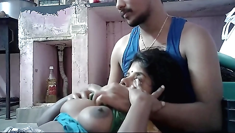 Indian House Wife Big Natural Tits Boobs