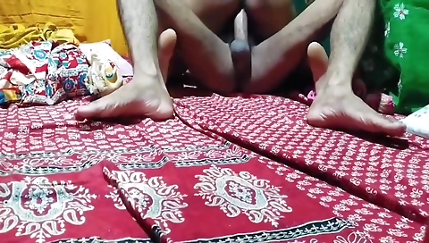 Desi Husband Wife Chudai, Debar Ne Video Banai - 18 Years