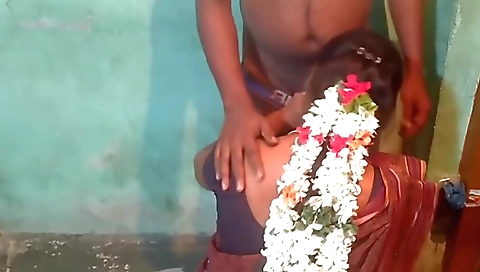 Desi Tamil Aunty Smooth Doggy Style - 18 Years