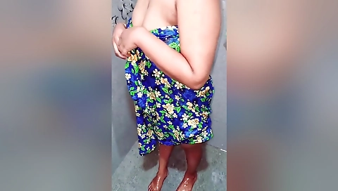Cheeththa Dress Village Girl Showering In Bathroom