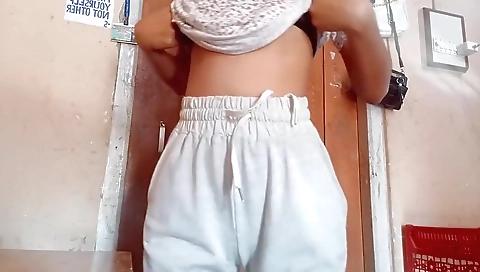 Desi Girl Feeling Horny