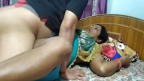 I Sneak Into My Stepmoms Bed And Fuck Her - Leaving Her Creampied