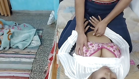 Sexy Hindi Video Big Boobs And Big Ass Dirty Tilk With Xxx Soniya