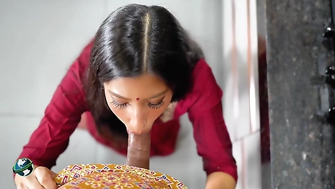 Rikki Lee In Indian Guy Teaches Slutty Latina The With A Cum Facial!