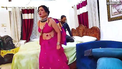 Desi Indian Stepdaughter Makes Sex Video Of Stepmother When She Was Fucked