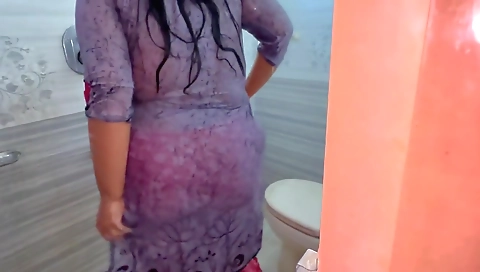 (-2) Bathroom Mein Mosi Ke Sath Jabardast Kiya Kand ?