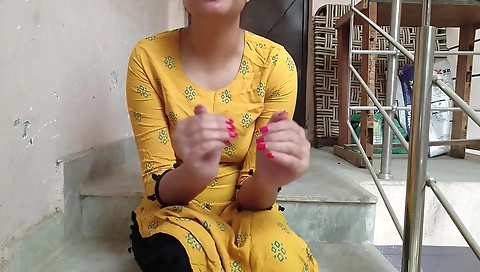 Kaamwali Boli, Saheb Pagar Bada Do Me Sab Kuch De Dungi, Hindi Dirty Talking Xxx Hd Video Outdoor Main Peshab Kiya