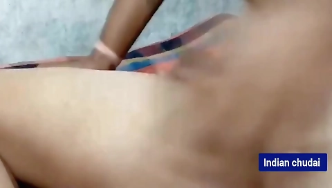 Desi Girlfriend Ki Chudai In Hindi