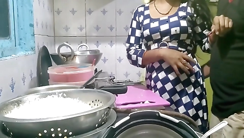 Hot Indian Girl Kichen Sex