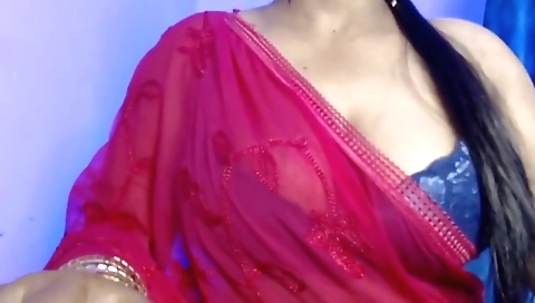 Solo Girl Expresses Her Sexual Desire By Opening Her Bra And Pressing Her Boobs