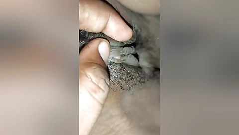 Indian Telugu Tamil Kannada Aunty Pussy Fingering Pundai
